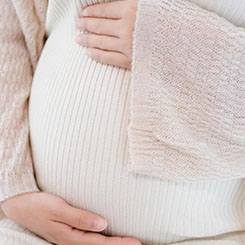 在全球高度👨‍👨‍👧‍👧🎤分工的产业背景🔷☁下，没人敢说“🇹🇴我比英特尔、英伟❤🚖